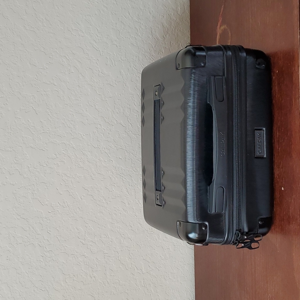 EUC. CALPAK Black Vanity Case, ABS Hardshell